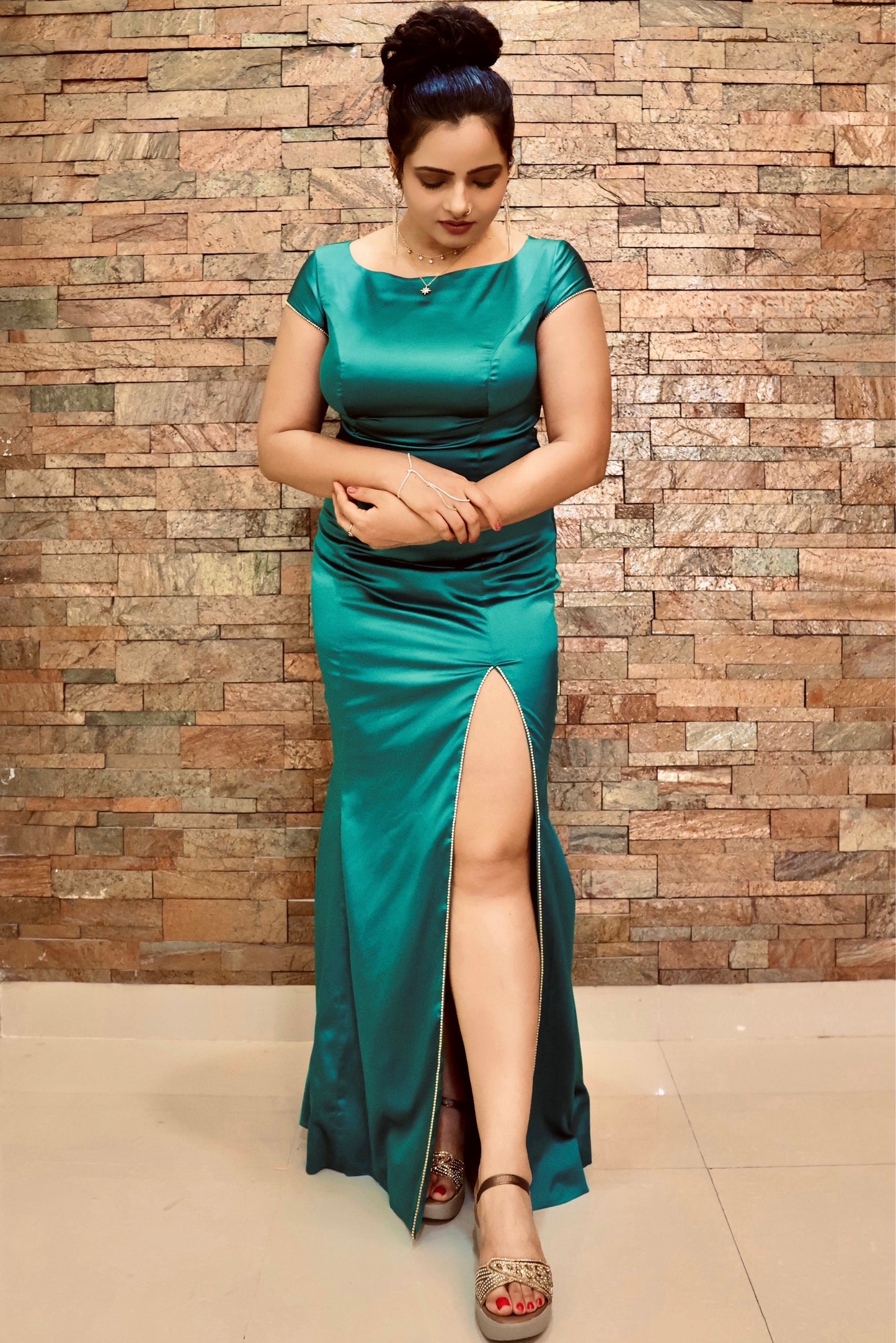 EMERALD EXQUISITE